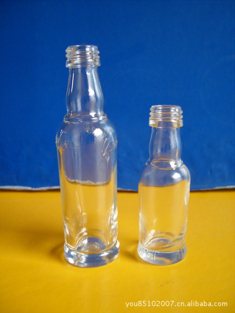 玻璃器皿:打造生活品质的美学之选